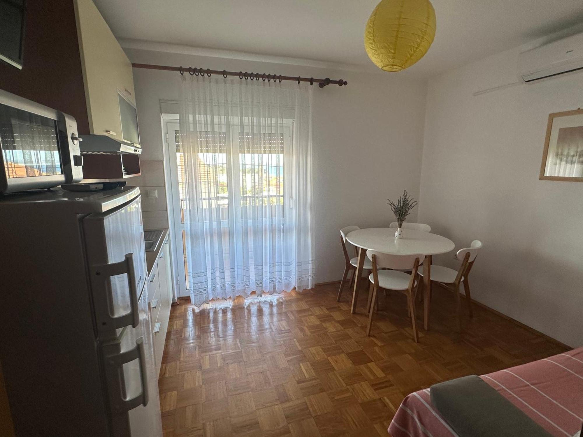 Apartments Iva Pakostane Exterior photo